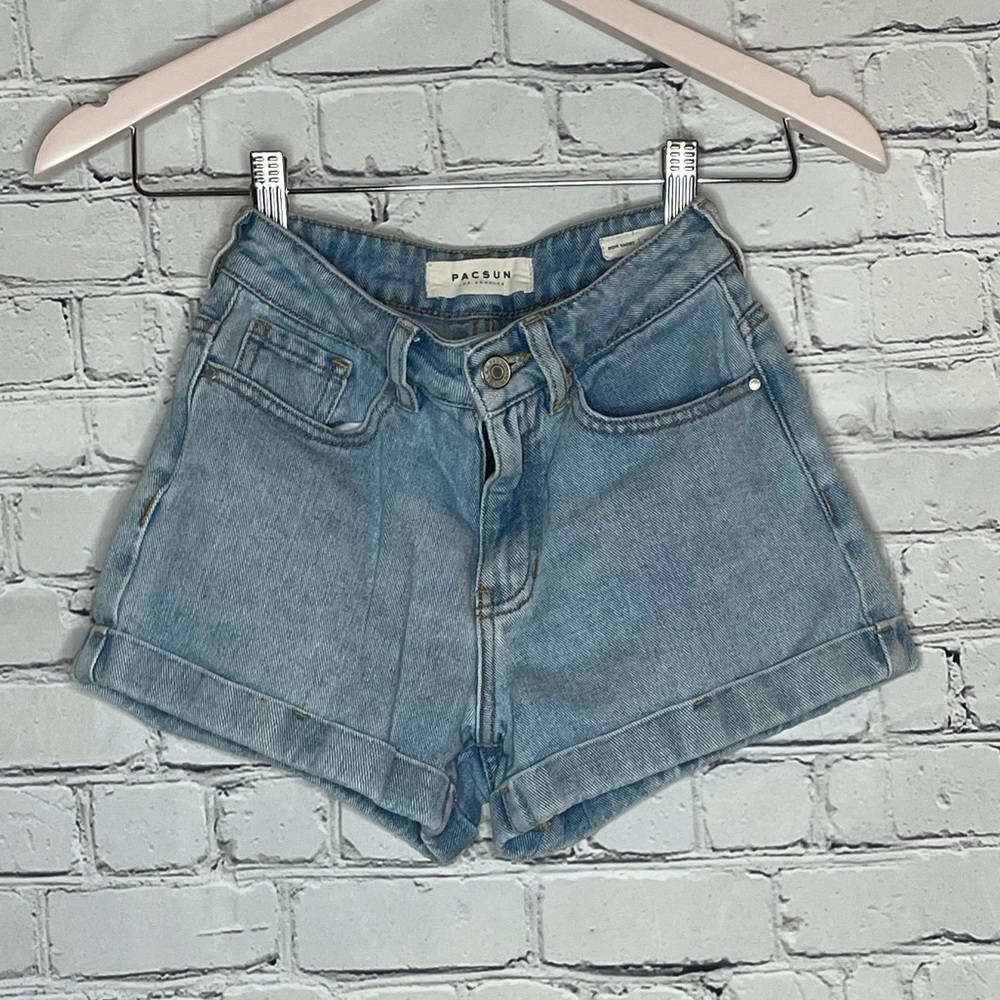 PACSUN denim mom shorts size 22